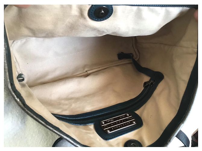 Longchamp Totes - view 4