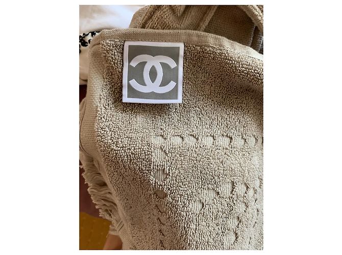 Chanel Strandtasche mit zwei Handtüchern Beige - Ansicht 11