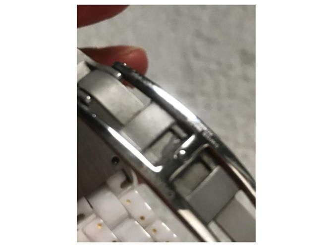 Chanel J12 Uhr Keramik Weiß mit Diamanten - Ansicht 5