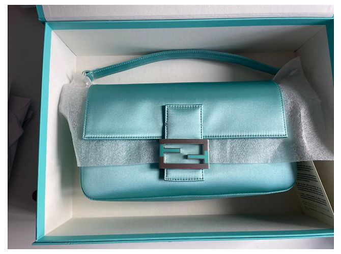 Baguette Fendi x Tiffany&Co. bastone Turchese - vista 6