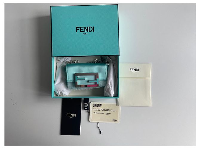 Fendi x Tiffany&Co. Baguette Nano Turchese - vista 3