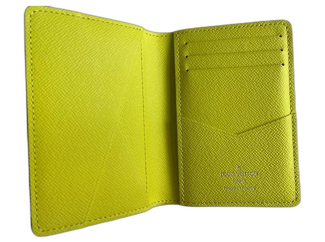 Organizer tascabile Louis vuitton Giallo - vista 3