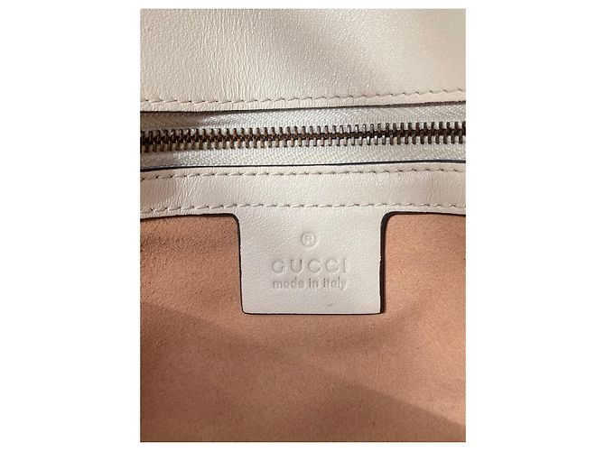 Borsa a tracolla Gucci GG Marmont in pelle bianca Bianco - vista 15