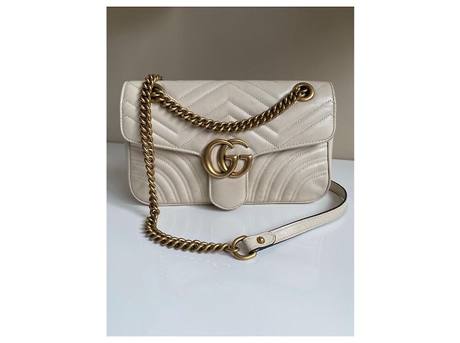 Borsa a tracolla Gucci GG Marmont in pelle bianca Bianco - vista 3