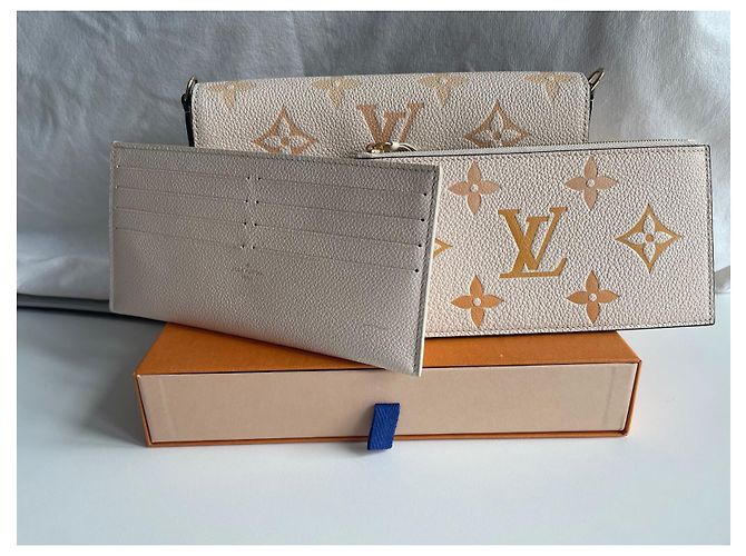 Louis Vuitton Pochette Felicie a bordo piscina Crema - vista 5