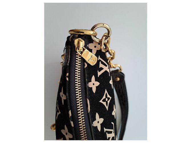 Borsa a tracolla Louis Vuitton Nero - vista 12