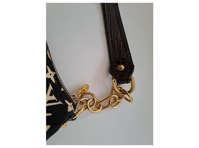 Borsa a tracolla Louis Vuitton Nero - vista 16