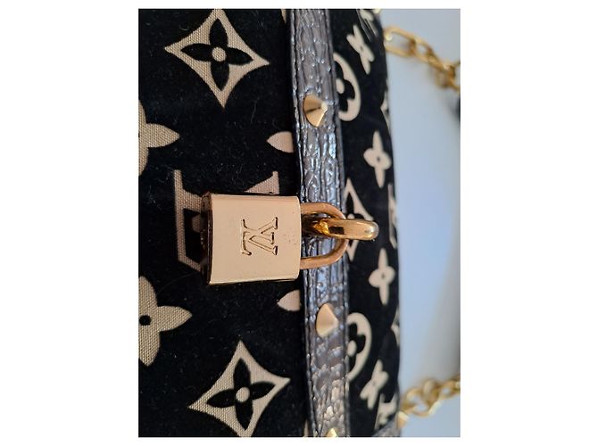 Borsa a tracolla Louis Vuitton Nero - vista 4