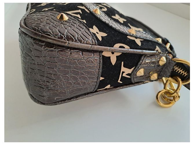 Borsa a tracolla Louis Vuitton Nero - vista 7