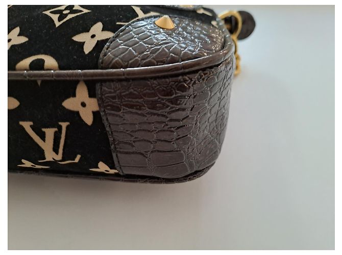 Borsa a tracolla Louis Vuitton Nero - vista 8