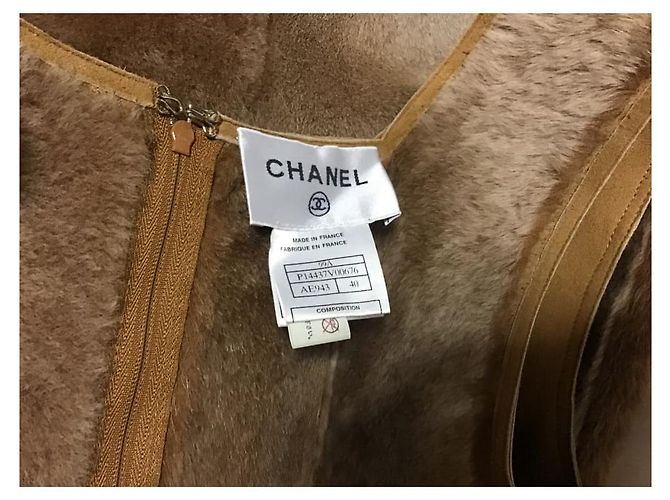 ***Chanel Schaffellkleid Hellbraun - Ansicht 3