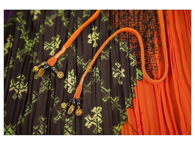 Etro Orange 100% Jupe mi-longue en soie plissée avec cordon de serrage au genou Taille 44 Multicolore - vue 5