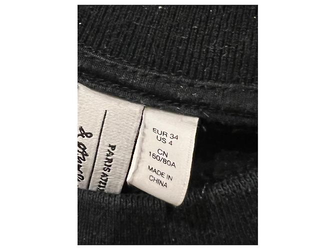 & Other Stories Schwarzer Baumwoll-Sweatshirt mit roten Paillettenherzen - Ansicht 5