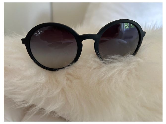 Ray-Ban Sunglasses Black - view 5