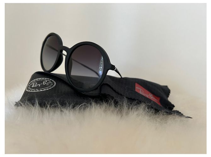 Ray-Ban Sunglasses Black - view 6