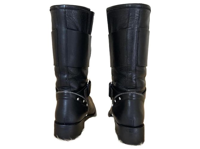 Botas Christian Dior de couro preto com fivela e estrelas logo 36 - vista 3