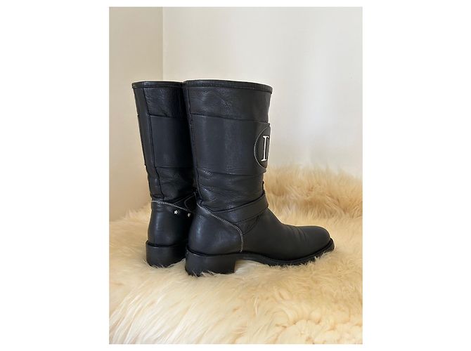 Botas Christian Dior de couro preto com fivela e estrelas logo 36 - vista 8