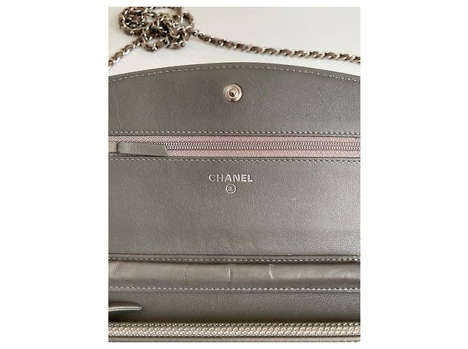 Chanel Caviar Sevruga Portafoglio con catena Grigio - vista 11