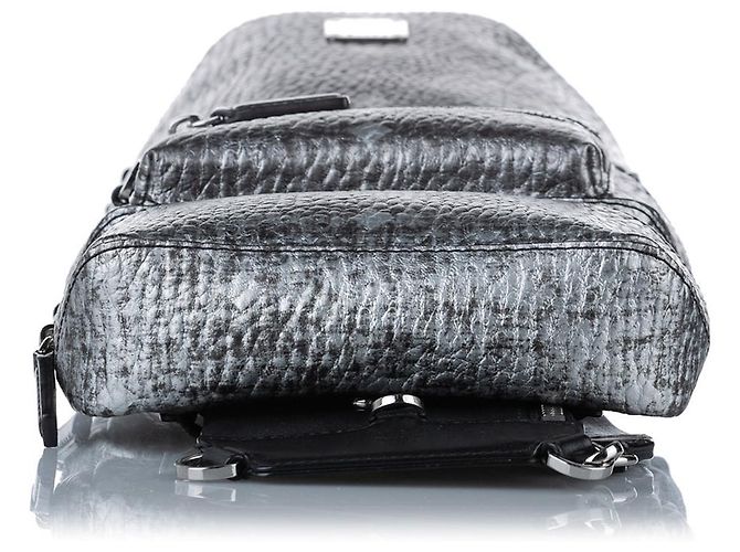Bolsa sling tripla em lona revestida Visetos preta da MCM Preto - vista 4