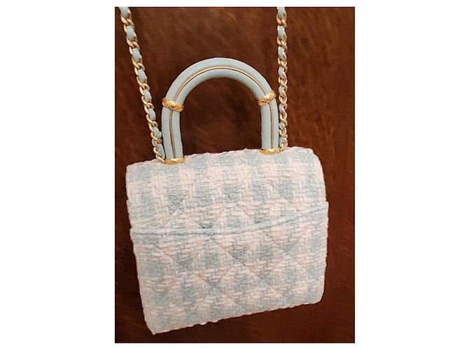 Splendida Chanel in Tweed azzurro Blu chiaro - vista 11