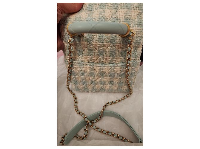 Splendida Chanel in Tweed azzurro Blu chiaro - vista 16