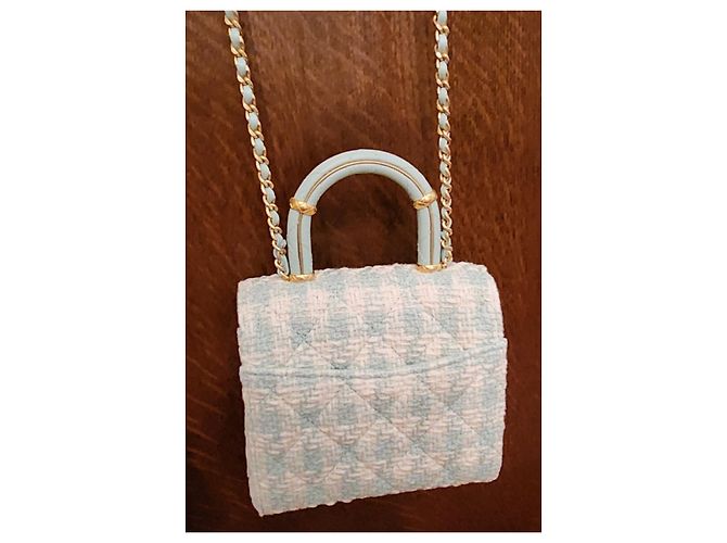 Splendida Chanel in Tweed azzurro Blu chiaro - vista 6