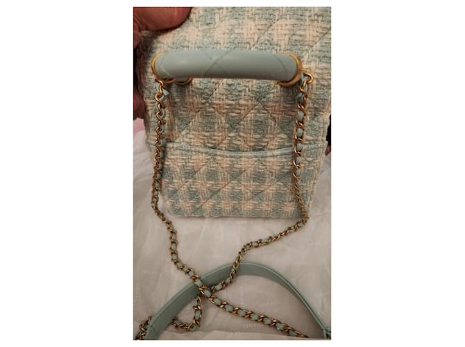 Splendida Chanel in Tweed azzurro Blu chiaro - vista 7