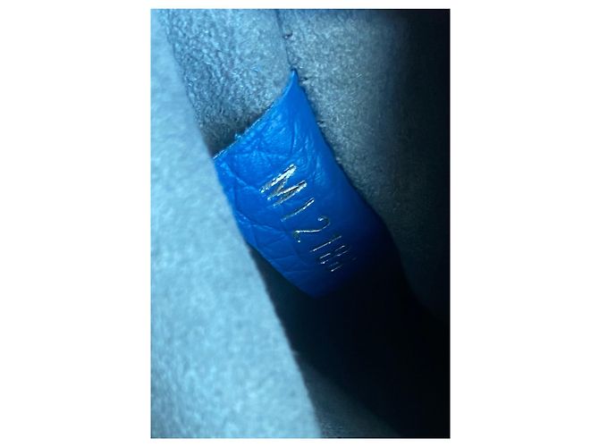 Louis Vuitton Volta Tasche mit Griff oben Blau - Ansicht 10