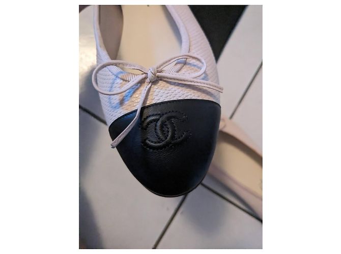 Chanel bailarinas Cambon piel beige - vista 10