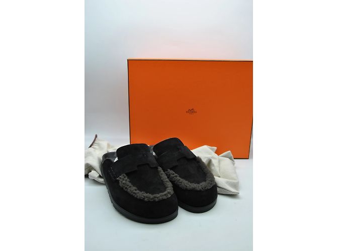 Hermès HERMES Pantoletten & Clogs T.EU 37.5 Fell Schwarz - Ansicht 6