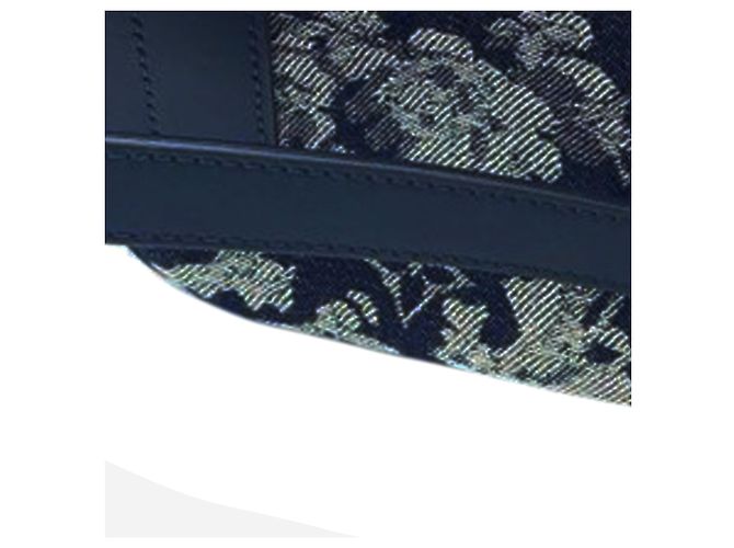 Bumbag Marsupio da esterno con tappezzeria monogramma blu Louis Vuitton - vista 8