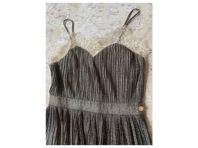 Chanel Kleid aus Spitze Khaki - Ansicht 6