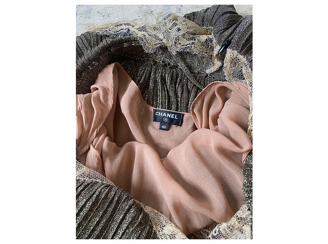 Chanel Kleid aus Spitze Khaki - Ansicht 8