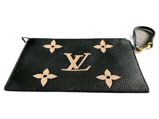 Néonoé Pochette Louis Vuitton NeoNoe in Pelle Empreinte Nera Nero - vista 4