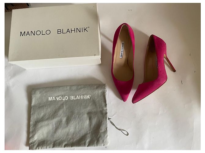 Décolleté Manolo Blahnik BB 105 in camoscio fucsia Fuschia - vista 12