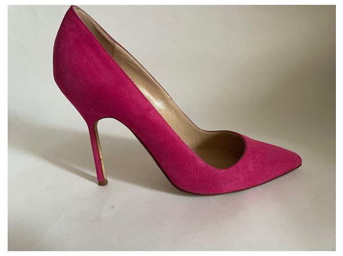Décolleté Manolo Blahnik BB 105 in camoscio fucsia Fuschia - vista 14