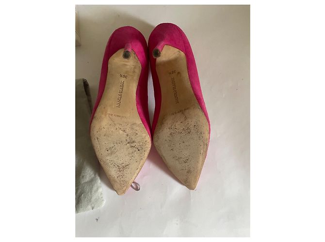 Décolleté Manolo Blahnik BB 105 in camoscio fucsia Fuschia - vista 8