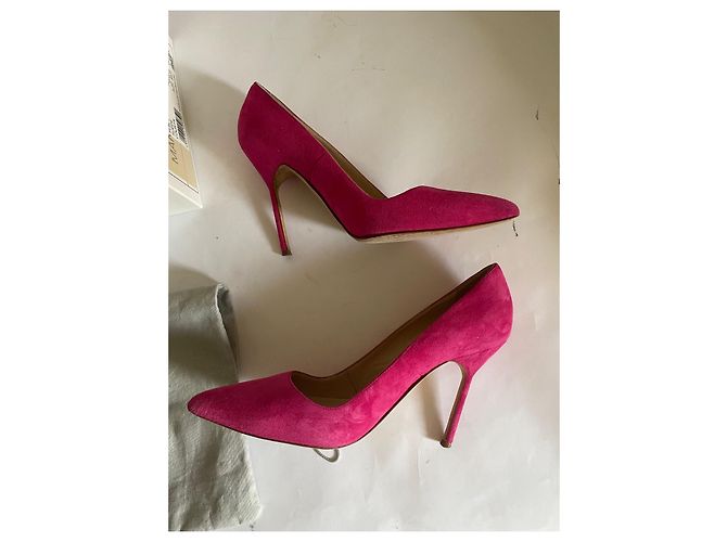 Décolleté Manolo Blahnik BB 105 in camoscio fucsia Fuschia - vista 9