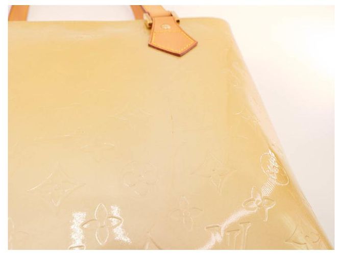 Louis Vuitton Houston in vernice dorata/jaune Beige D'oro Giallo - vista 13
