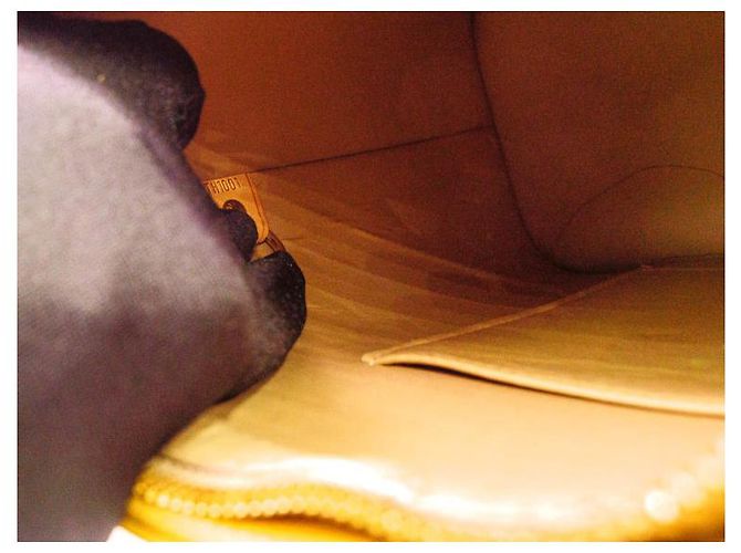 Louis Vuitton Houston in vernice dorata/jaune Beige D'oro Giallo - vista 18