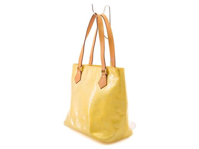 Louis Vuitton Houston in vernice dorata/jaune Beige D'oro Giallo - vista 2