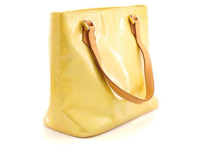 Louis Vuitton Houston in vernice dorata/jaune Beige D'oro Giallo - vista 3