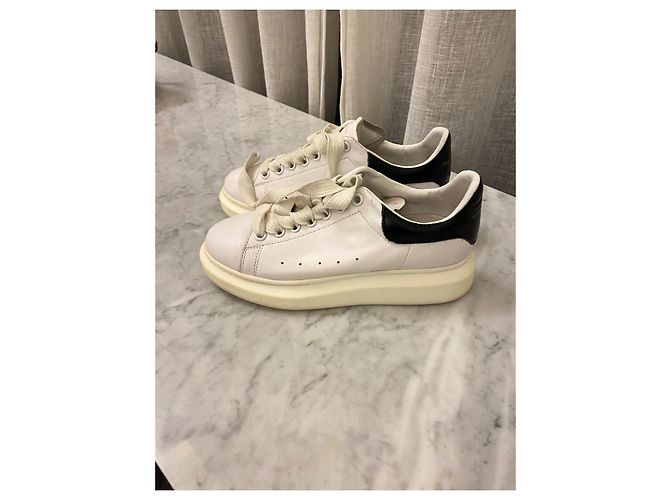 baskets blanches Alexander Mcqueen - vue 5