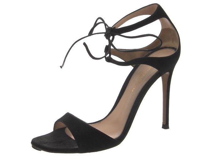 Sandali Gianvito Rossi in scamosciato nero - vista 2