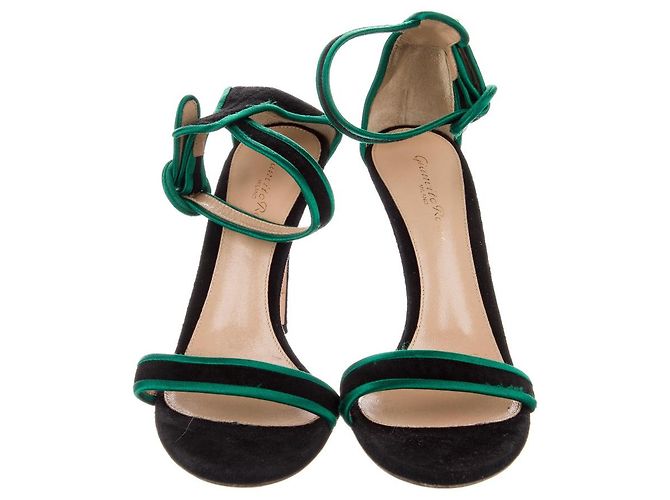 Sandali Gianvito Rossi in scamosciato nero - vista 3