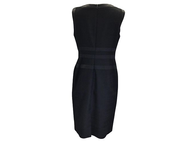 Vestido midi de lana sin mangas con bordado negro de Carolina Herrera - vista 3