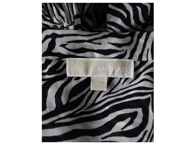 Michael Kors Pussy-Bow Playsuit aus recyceltem Polyester mit Animal-Print - Ansicht 4
