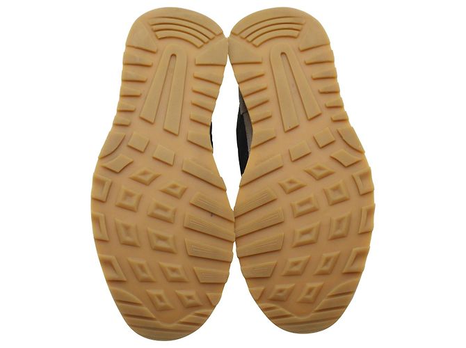 Autre Marque Common Projects Track klassische Low-Top-Sneaker aus grauem Wildleder - Ansicht 9