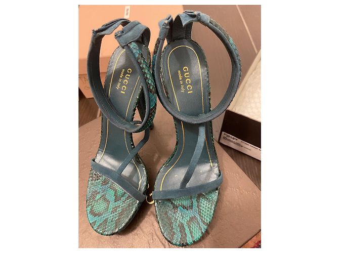 Sandali Gucci in pelle esotica verde - vista 3