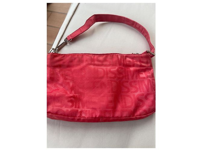 Borsa a mano Fendi Baguette in raso rosso - vista 2